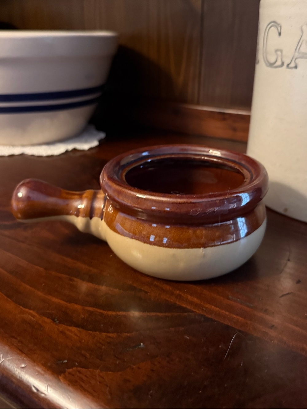 Grandmacore Brown Ceramic French Onion Soup Crock or planter.